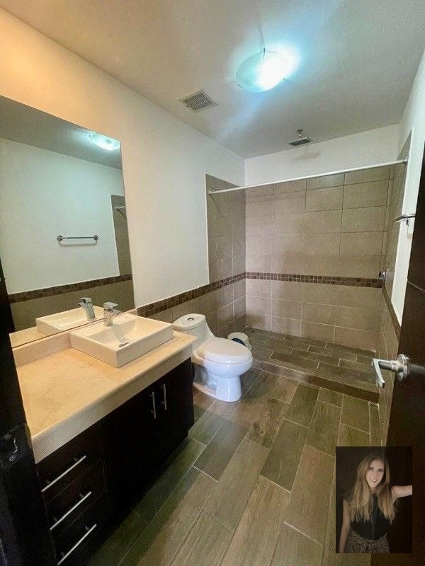 Apartamento en renta Edificio Verona zona 10 — Apartamento en Alquiler en Zona 10, Guatemala, Ciudad — foto 10 de 16