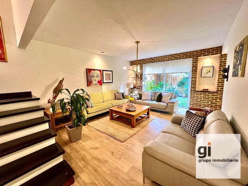 Casa en venta en la Montaña dentro de condominio pequeño - Image 1