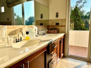 Casa en venta en la Montaña dentro de condominio pequeño — Casa en Venta en Zona 16, Guatemala, Ciudad — miniatura 5 de 12