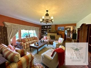 Excepcional Casa Residencial En Renta En San Rafael 1, Km 9 CAES: Grandiosidad y Elegancia en 1,025 m² — Casa en Alquiler en San Rafael, Carretera a El Salvador, Guatemala, Ciudad — miniatura 11 de 17
