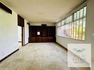 Edificio en Renta KM 8 Carretera a El Salvador | Ideal Clínica, Oficinas o Corporativo — Edificio en Alquiler en km 6-10, Carretera a El Salvador, Guatemala, Ciudad — miniatura 3 de 16