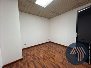 Alquiler de Oficina Tabicada 85MT2 - Murano Center, Zona 10 — Oficina en Alquiler en Murano Center, Zona 10, Guatemala, Ciudad — miniatura 3 de 6