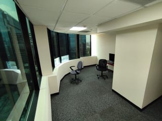 Oficina Europlaza Z.14 — Oficina en Alquiler en Zona 10, Guatemala, Ciudad — miniatura 5 de 9