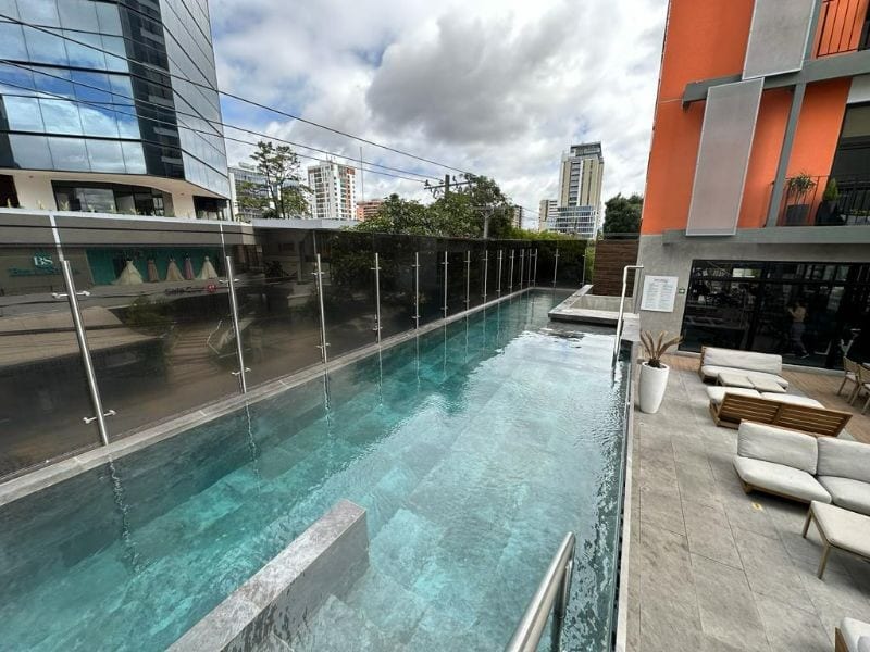 Venta de apartamento ideal airbnb amueblado y equipado Zona 10 — Apartamento en Venta en Eon, Zona 10, Guatemala, Ciudad — foto 16 de 17