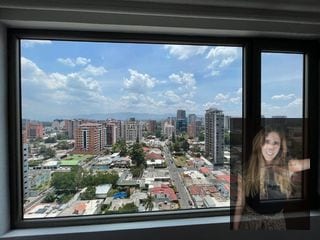 Apartamento en renta Edificio Verona zona 10 — Apartamento en Alquiler en Zona 10, Guatemala, Ciudad — miniatura 3 de 15