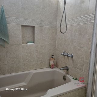 Moderna casa en venta en Jardines de Las Dalias zona 3, Mixco — Casa en Venta en Zona 3 Mixco, Guatemala, Ciudad — miniatura 5 de 17