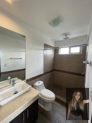 Apartamento en renta Edificio Verona zona 10 — Apartamento en Alquiler en Zona 10, Guatemala, Ciudad — miniatura 14 de 15
