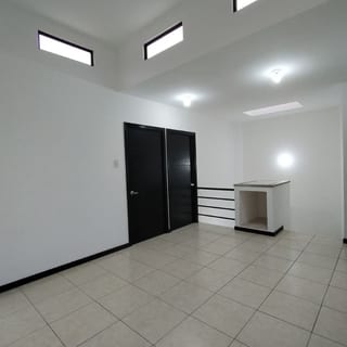 Casa en venta en Vistas de San Isidro zona 16 — Casa en Venta en Vistas de San Isidro, Zona 16, Guatemala, Ciudad — miniatura 9 de 15