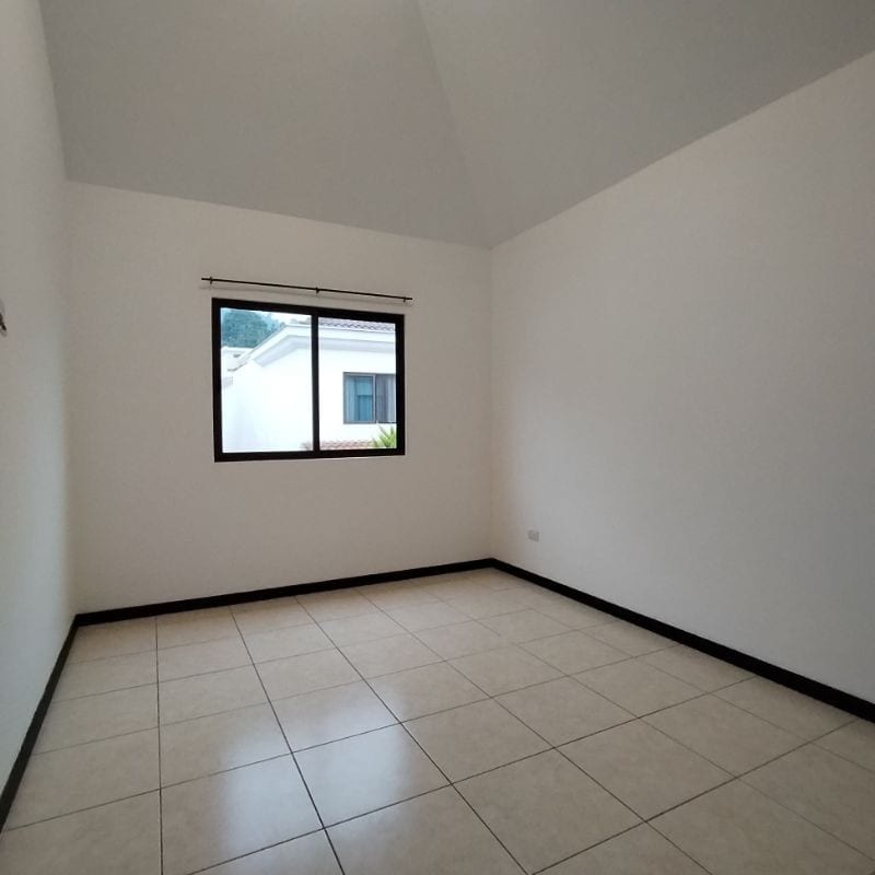 Casa en venta en Vistas de San Isidro zona 16 — Casa en Venta en Vistas de San Isidro, Zona 16, Guatemala, Ciudad — foto 11 de 15