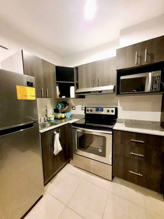 Apartamento en renta Edificio Destiny CAES km 14 — Apartamento en Alquiler en Carretera a El Salvador, Guatemala, Ciudad — miniatura 2 de 7