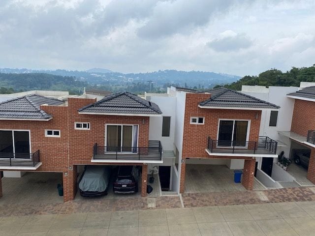 LINDA CASA VENTA A ESTRENAR CES — Casa en Venta en Trivento, Carretera a El Salvador, Guatemala, Ciudad — foto 1 de 14