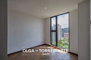 Apartamento en renta Edificio Naori, zona 10 — Apartamento en Alquiler en Naori, Zona 10, Guatemala, Ciudad — miniatura 7 de 16