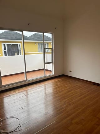 TOWNHOUSE EN VENTA VILLAS DEL PINAR I CAES — Casa en Venta en Carretera a El Salvador, Guatemala, Ciudad — miniatura 7 de 12