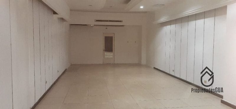 Local comercial en venta — Local en Venta en Centro Comercial Pradera, Zona 10, Guatemala, Ciudad — foto 4 de 4