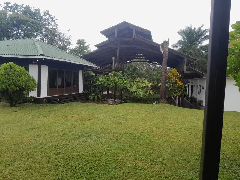 Rio Dulce/ Casa Vacacional en Venta/se Acepta Canje+ Ribete — Casa vacacional en Venta en Río dulce, Izabal — foto 3 de 4