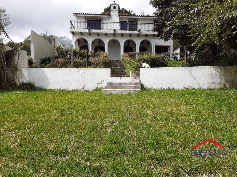 Km 18.5 Calzada Roosevelt — Casa en Venta en Zona 11, Guatemala, Ciudad — foto 1 de 15