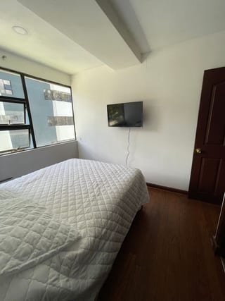 Zona 14, Apartamento amueblado de 2 dormitorios  — Apartamento en Alquiler en Zona 14, Guatemala, Ciudad — miniatura 14 de 17