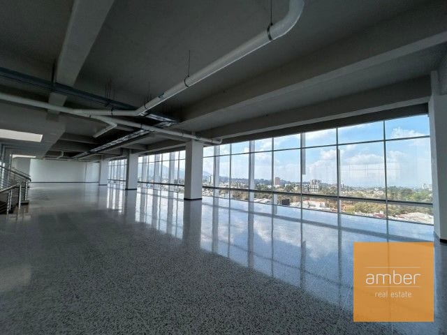 Edificio Preda, zona 10 — Edificio en Alquiler en Zona 10, Guatemala, Ciudad — foto 6 de 10