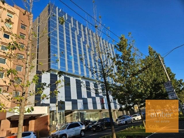 Edificio Preda, zona 10 — Edificio en Alquiler en Zona 10, Guatemala, Ciudad — foto 5 de 10