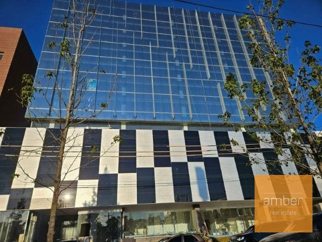Edificio Preda, zona 10 — Edificio en Alquiler en Zona 10, Guatemala, Ciudad — foto 1 de 10