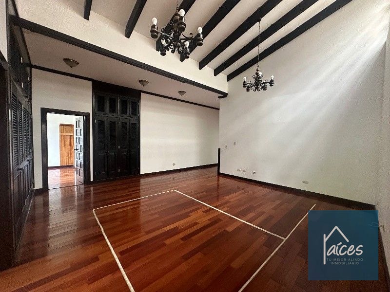 Casa de un nivel en renta Km. 18.5 CES (D) — Casa en Alquiler en Carretera a El Salvador, Guatemala, Ciudad — foto 3 de 17