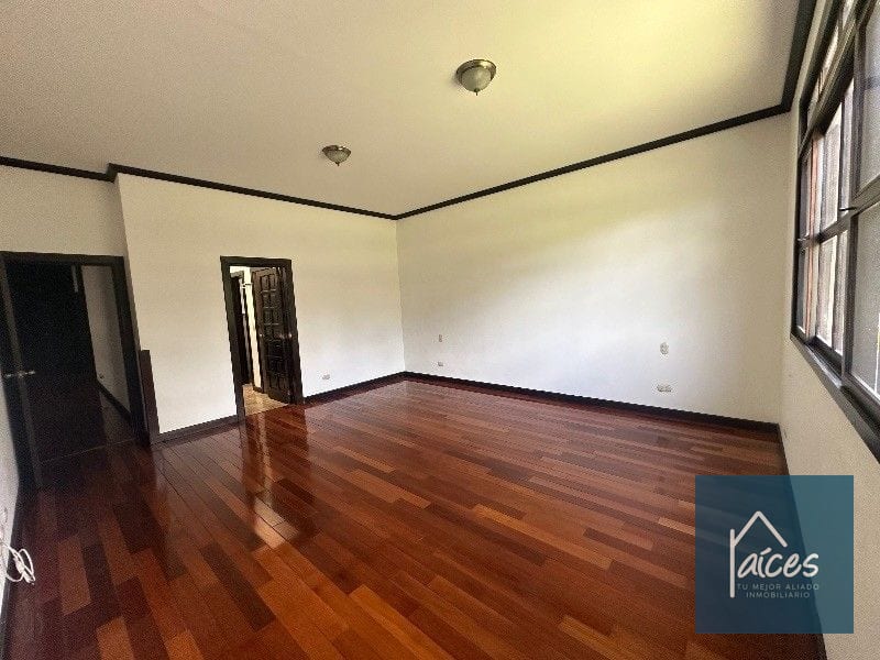 Casa de un nivel en renta Km. 18.5 CES (D) — Casa en Alquiler en Carretera a El Salvador, Guatemala, Ciudad — foto 5 de 17