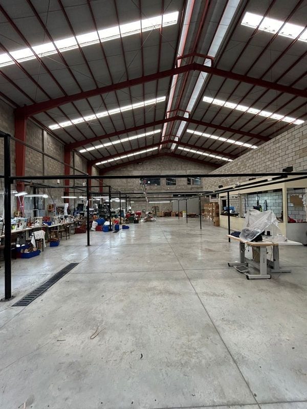 Ofibodega en Venta en San Cristobal Sect A5 — Bodega / Ofibodega en Venta en Zona 8 Mixco, Guatemala, Ciudad — foto 1 de 17