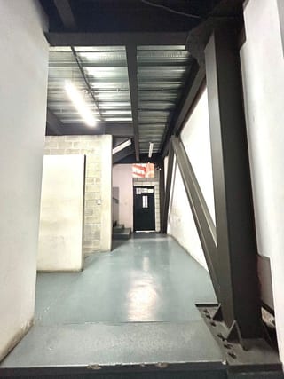 Ofibodega en Venta en San Cristobal Sect A5 — Bodega / Ofibodega en Venta en Zona 8 Mixco, Guatemala, Ciudad — miniatura 2 de 17