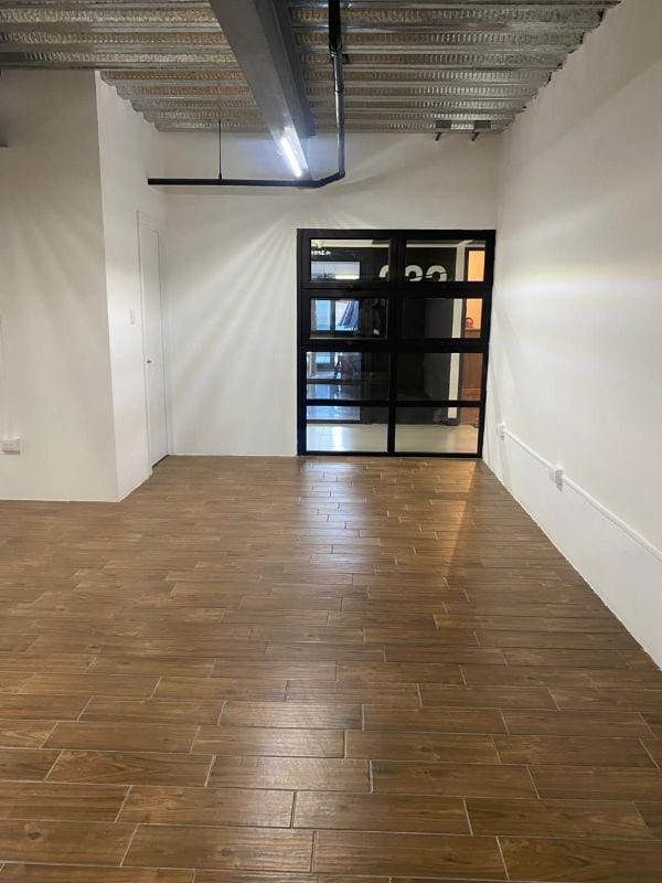 VENDO 2 OFICINAS (JUNTAS O SEPARADAS) Z9, CALLE MONTÚFAR — Oficina en Venta en Zona 9, Guatemala, Ciudad — foto 9 de 13