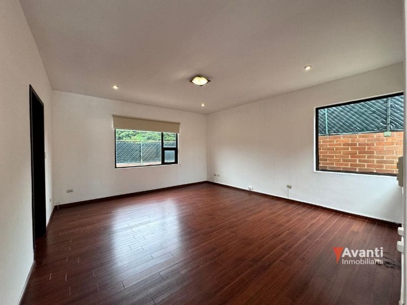 Venta Casa Carretera a el Salvador, un Nivel — Casa en Venta en Carretera a El Salvador, Guatemala, Ciudad — foto 5 de 15