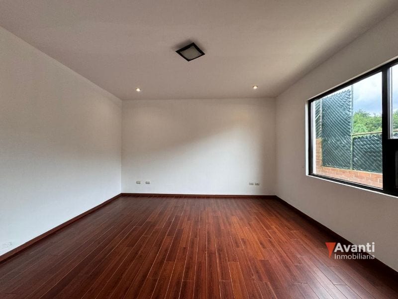 Venta Casa Carretera a el Salvador, un Nivel — Casa en Venta en Carretera a El Salvador, Guatemala, Ciudad — foto 9 de 15
