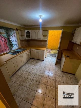 San Jose de las Fuentes San Jose Pinula — Casa en Venta en San José Pinula, Guatemala, Ciudad — miniatura 16 de 17
