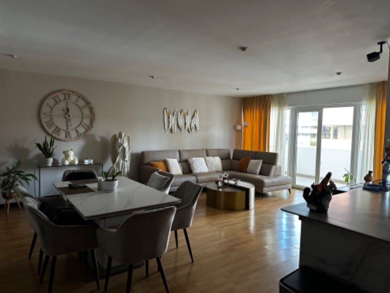 Alquilo amplio apartamento amueblado, zona 14 Vista Real — Apartamento en Alquiler en Vista Real, Zona 14, Guatemala, Ciudad — foto 13 de 14
