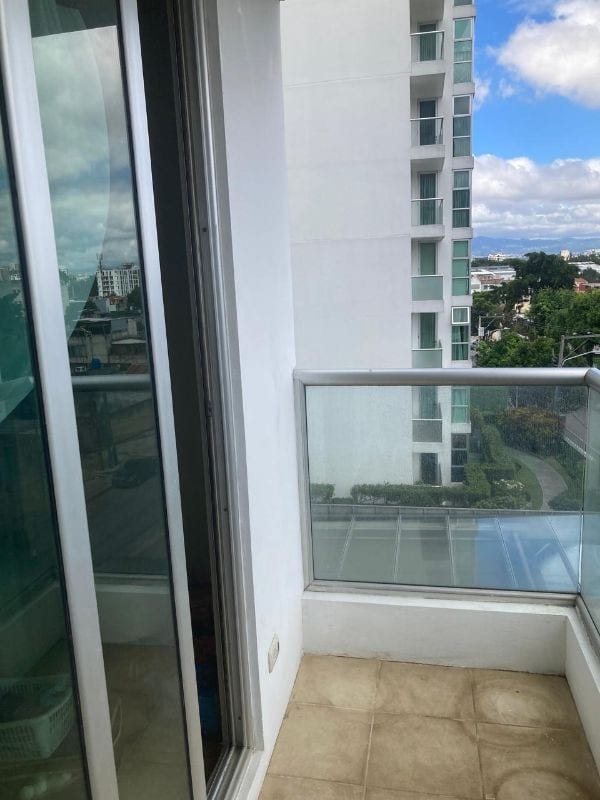 Apartamento en Venta Area La Villa   — Apartamento en Venta en La Villa, Zona 14, Guatemala, Ciudad — foto 3 de 5