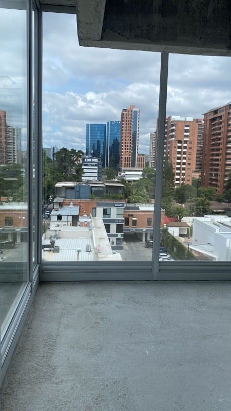 Oficina en Venta Vasanta Zona 10 — Oficina en Venta en Vasanta, Zona 10, Guatemala, Ciudad — foto 2 de 5