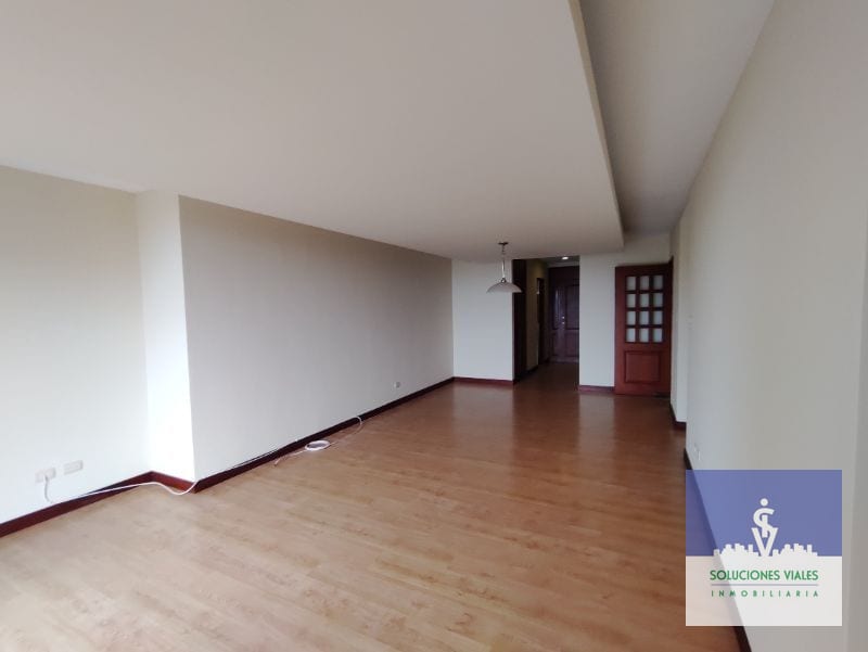 Zona 10, Apartamento en Alquiler de 2 Habitaciones — Apartamento en Alquiler en Jardines del Acueducto, Zona 10, Guatemala, Ciudad — foto 4 de 15