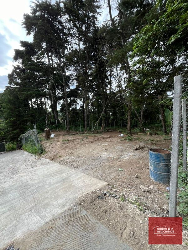 TERRENO EN VENTA EN SANTA ROSALIA LA LAGUNA — Terreno en Venta en Carretera a El Salvador, Guatemala, Ciudad — foto 2 de 5