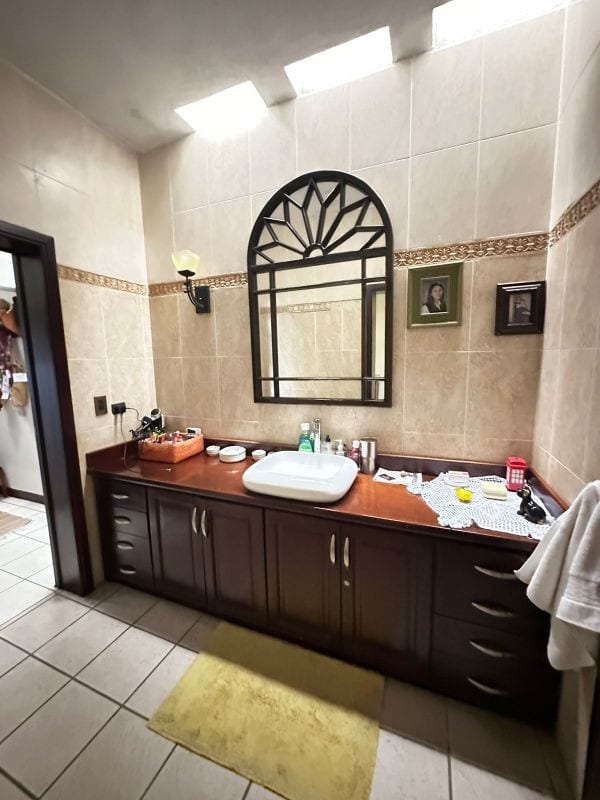 Casa un Nivel en Venta Zona 16 — Casa en Venta en La Montaña, Zona 16, Guatemala, Ciudad — foto 3 de 10