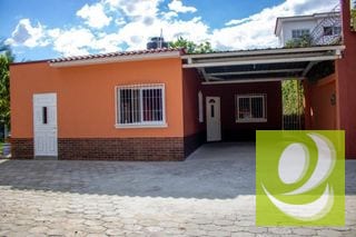 ATENCIÓN INVERSIONISTA VENTO 5 CASAS CON AMPLIO TERRENO EN CHIQUIMULA CENTRO — Casa en Venta en Chiquimula, Chiquimula — miniatura 3 de 12