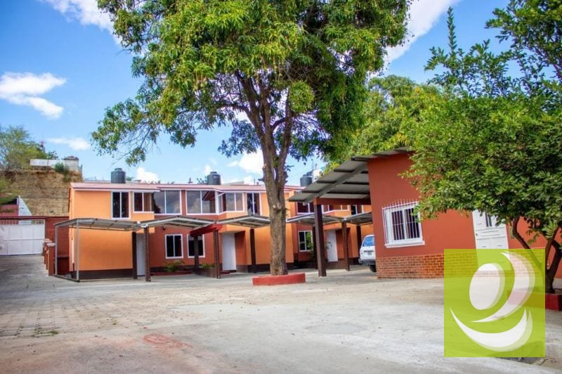 ATENCIÓN INVERSIONISTA VENTO 5 CASAS CON AMPLIO TERRENO EN CHIQUIMULA CENTRO — Casa en Venta en Chiquimula, Chiquimula — foto 6 de 12