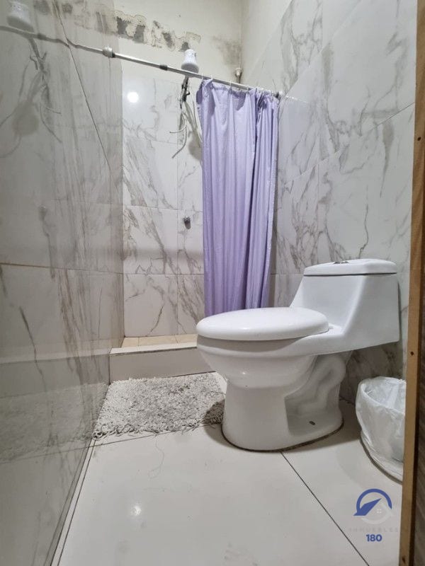 CASA EN VENTA EN LAS CHARCAS - ZONA 11 - GUATEMALA — Casa en Venta en Las Charcas, Zona 11, Guatemala, Ciudad — foto 13 de 17