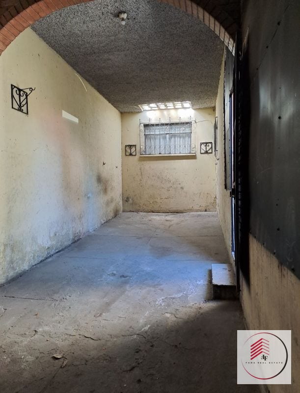 BODEGA EN CALZADA MATEO FLORES ZONA 7 DE 10.00X3.00 mts. (No se puede rotular afuera) — Bodega / Ofibodega en Alquiler en *Otro / No especificar, Guatemala, Ciudad — foto 2 de 4