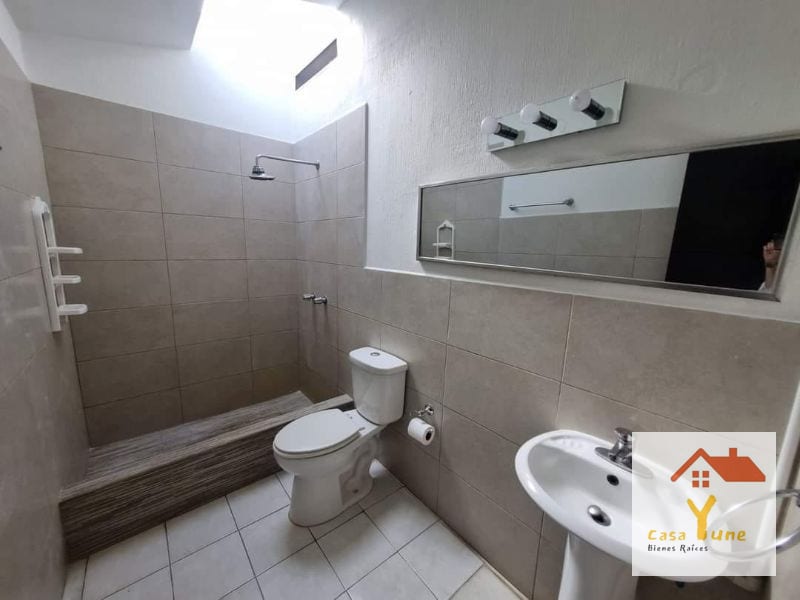 Casa en renta zona 15 Vista Hermosa 2 dentro de condominio pequeño — Apartamento en Alquiler en Vista Hermosa II, Zona 15, Guatemala, Ciudad — foto 2 de 15