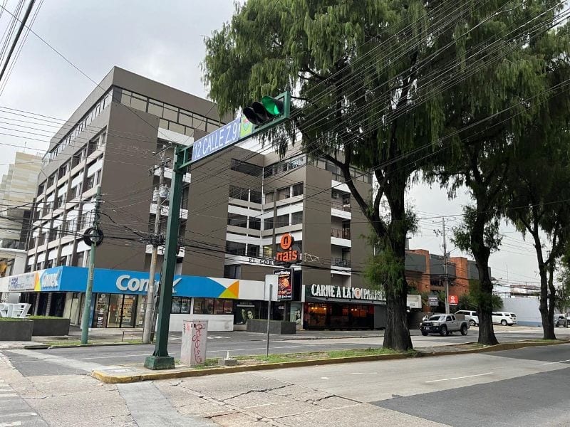 Renta de Kiosco Zona 9 - Excelente Ubicación — Local en Alquiler en Zona 9, Guatemala, Ciudad — foto 1 de 2