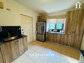 CASA AMUEBLADA CON JARDÍN -3 HAB. / CONDOMINIO, Z. 16 — Casa en Venta en Zona 16, Guatemala, Ciudad — miniatura 3 de 16