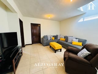 CASA AMUEBLADA CON JARDÍN -3 HAB. / CONDOMINIO, Z. 16 — Casa en Venta en Zona 16, Guatemala, Ciudad — miniatura 4 de 16