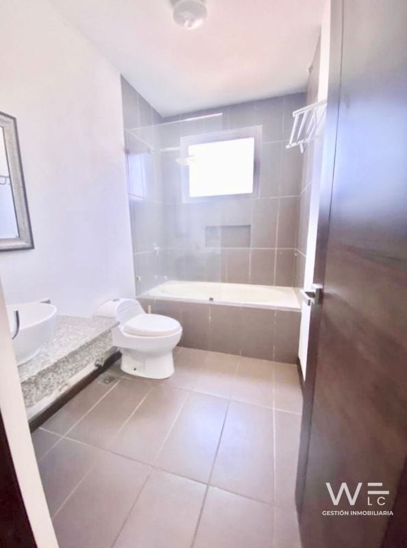 VENDO APARTAMENTO ZONA 16    1601-V-500 — Apartamento en Venta en Edificio Trento, Zona 16, Guatemala, Ciudad — foto 7 de 9