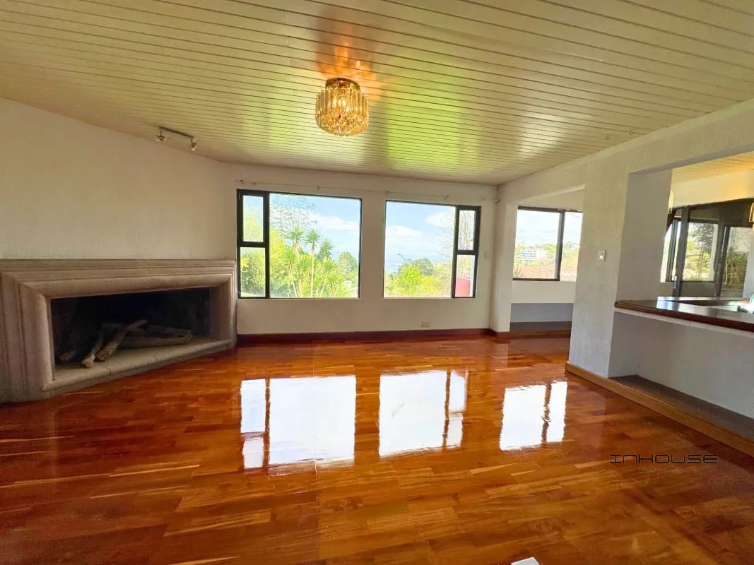 CASA EN VENTA EN CAES KM 10 MONTEBELLO — Casa en Venta en Montebello II, Carretera a El Salvador, Guatemala, Ciudad — foto 8 de 12