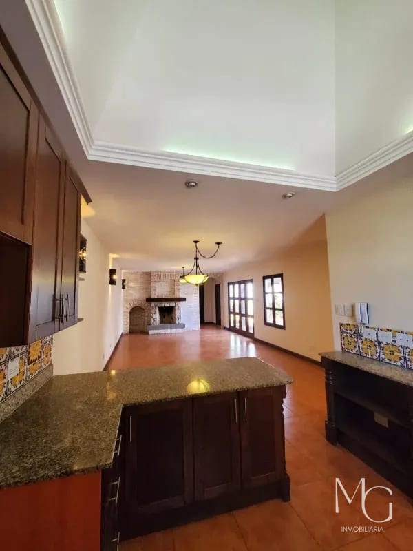 Vendo Casa en Hacienda Comendador a 15 Minutos de la Antigua — Casa en Venta en San Miguel Dueñas, Sacatepéquez — foto 11 de 11