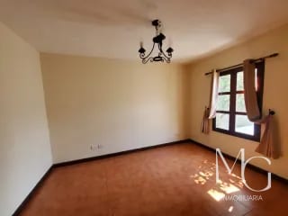 Vendo Casa en Hacienda Comendador a 15 Minutos de la Antigua — Casa en Venta en San Miguel Dueñas, Sacatepéquez — miniatura 8 de 11